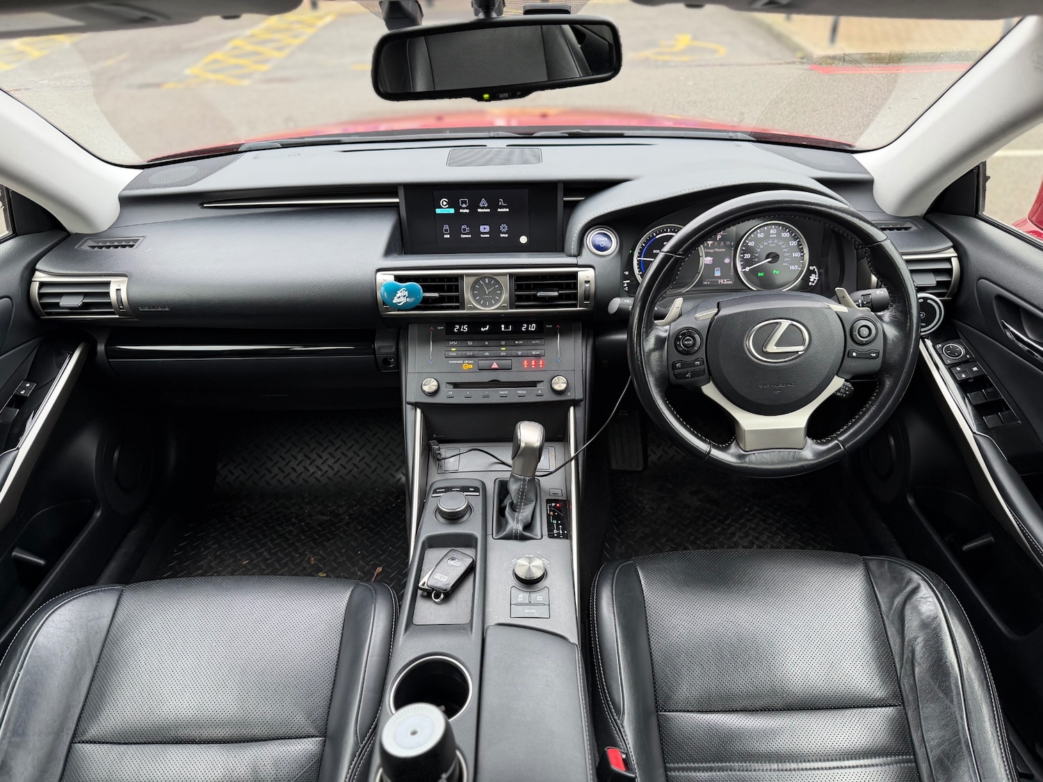Used Lexus IS 2015 for sale - 76766538: Photo 29