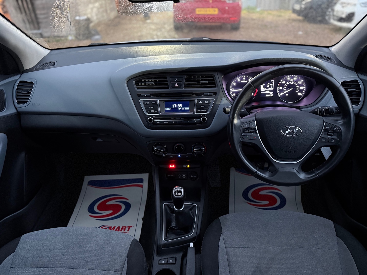 Used Hyundai i20 2015 for sale - 76766521: Photo 19