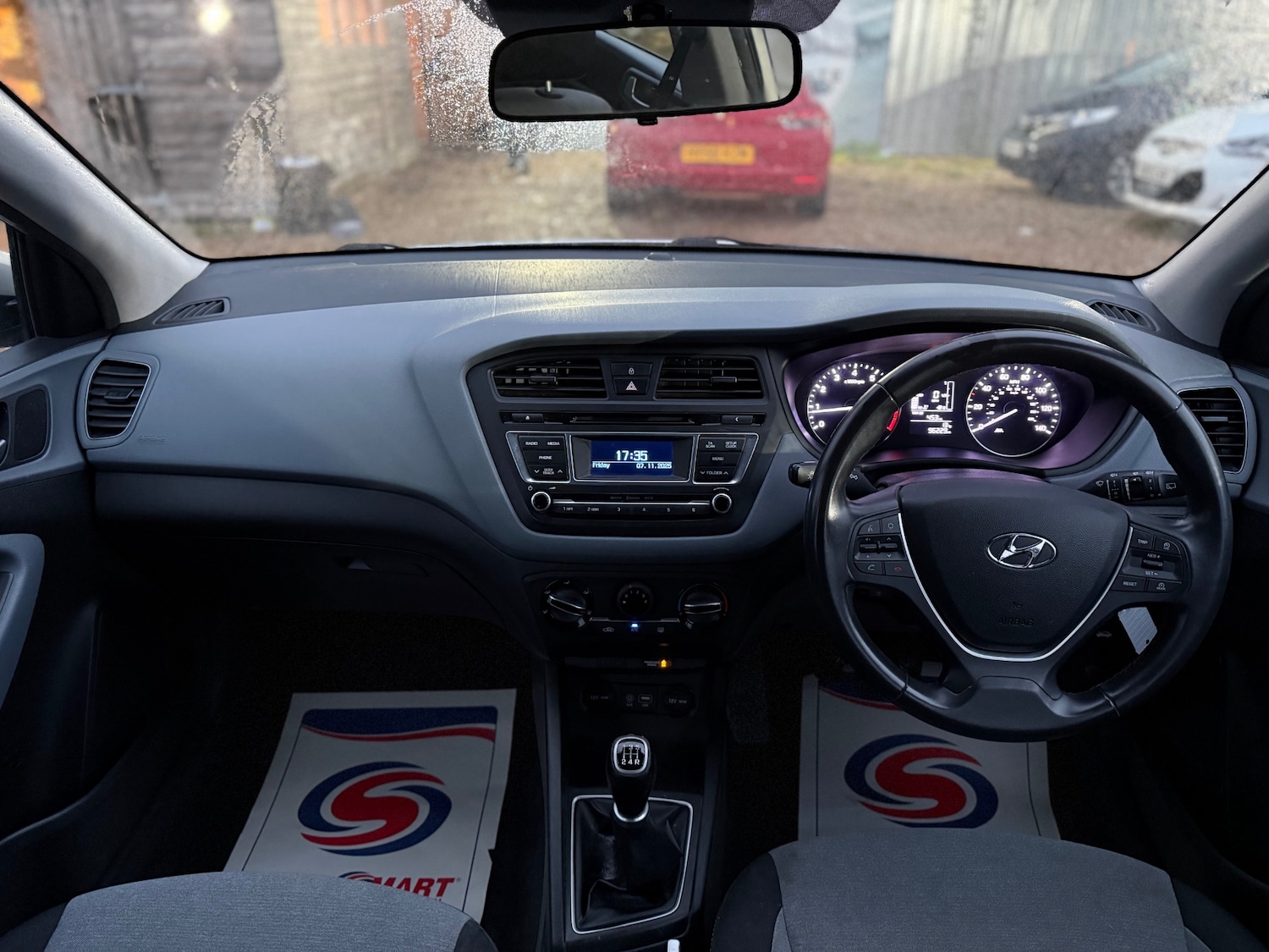 Used Hyundai i20 2015 for sale - 76766521: Photo 21