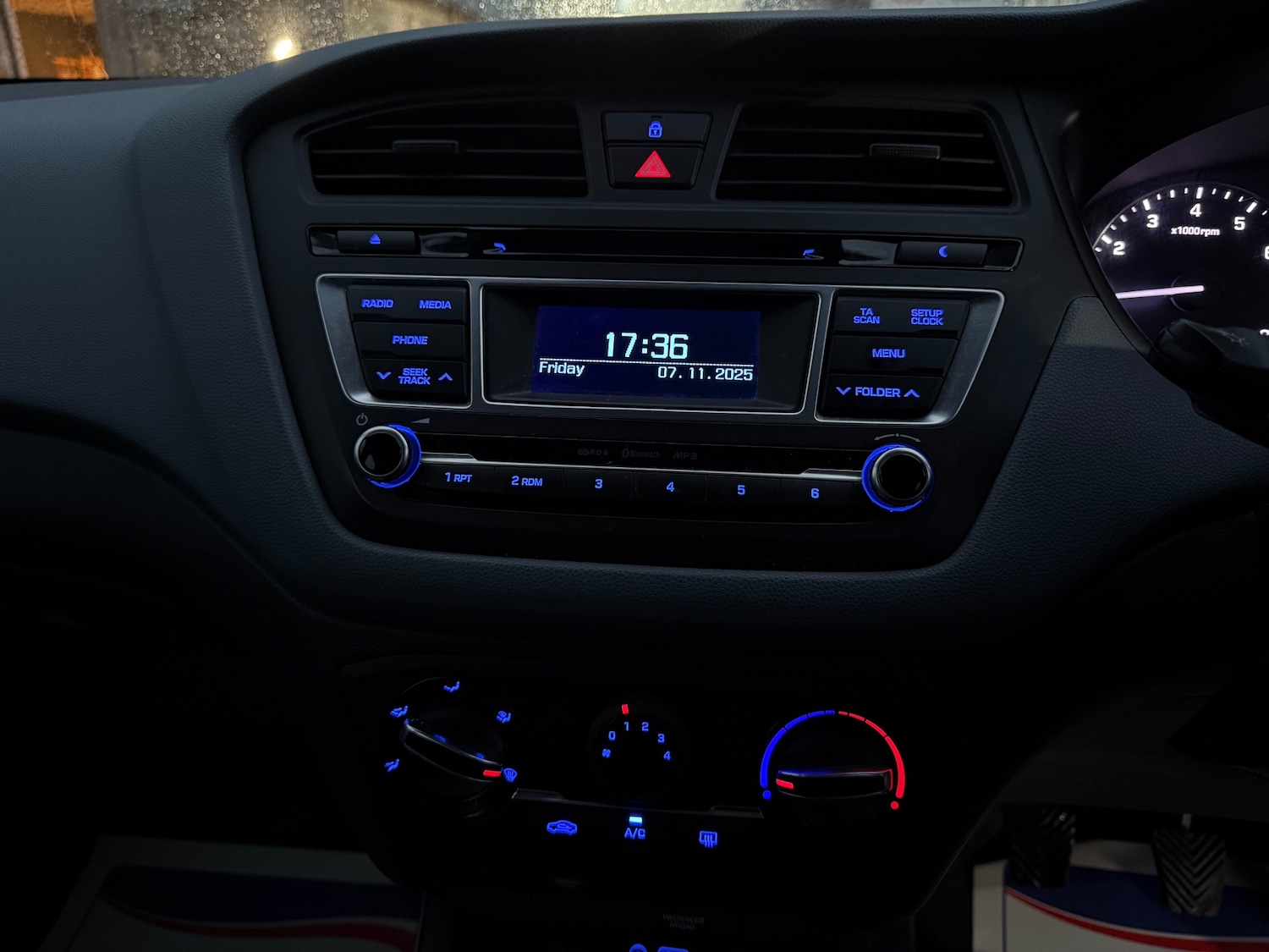 Used Hyundai i20 2015 for sale - 76766521: Photo 26