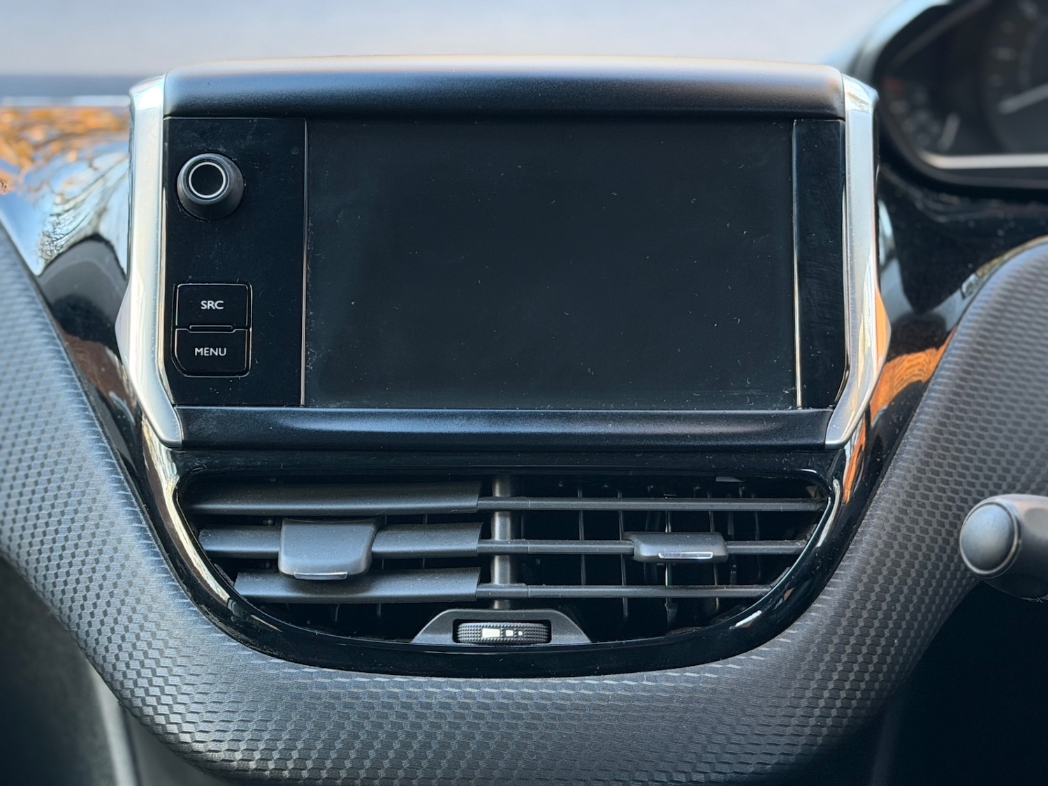 Used Peugeot 208 2015 for sale - 76766067: Photo 27