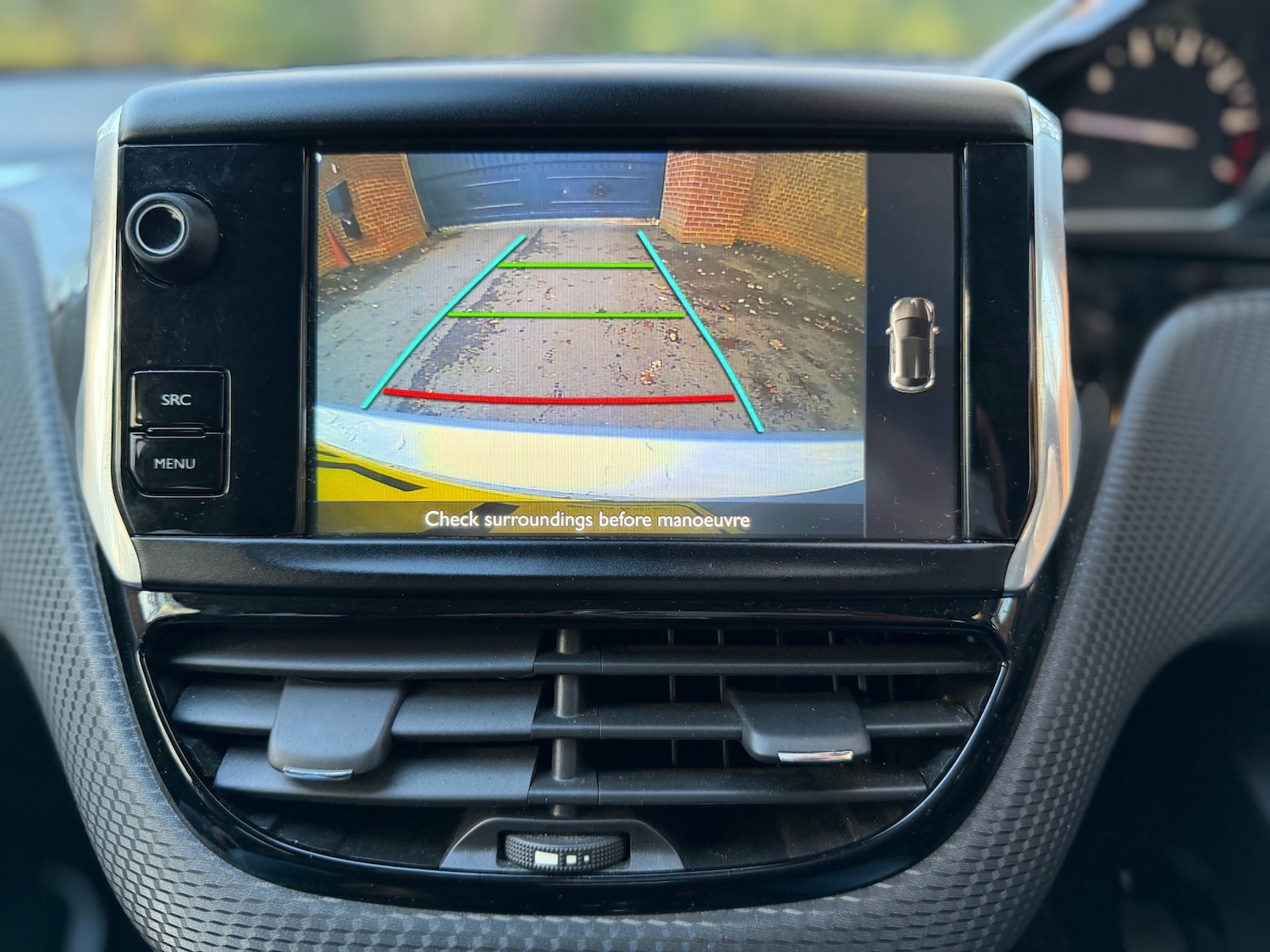 Used Peugeot 208 2015 for sale - 76766067: Photo 29