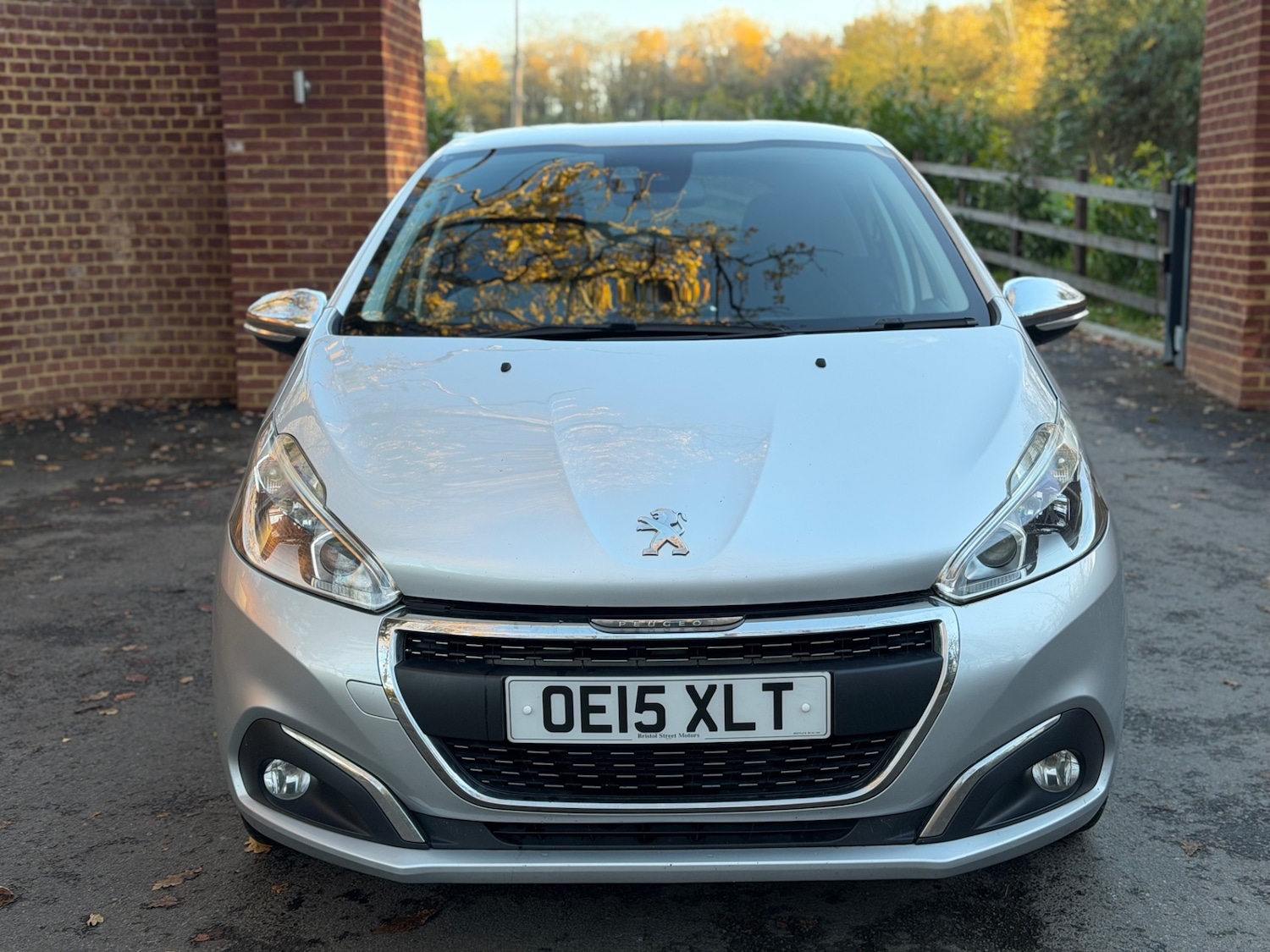 Used Peugeot 208 2015 for sale - 76766067: Photo 5