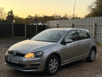 Used Volkswagen Golf 2017 for sale - 76626750: Photo