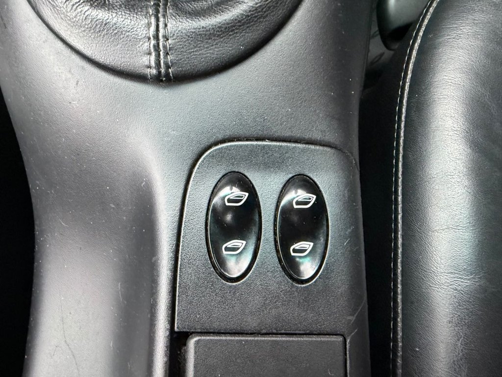 Used Porsche Boxster 2002 for sale - 77477345: Photo 18