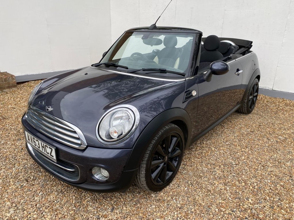 Used MINI Convertible 2014 for sale - 77879313: Photo 2