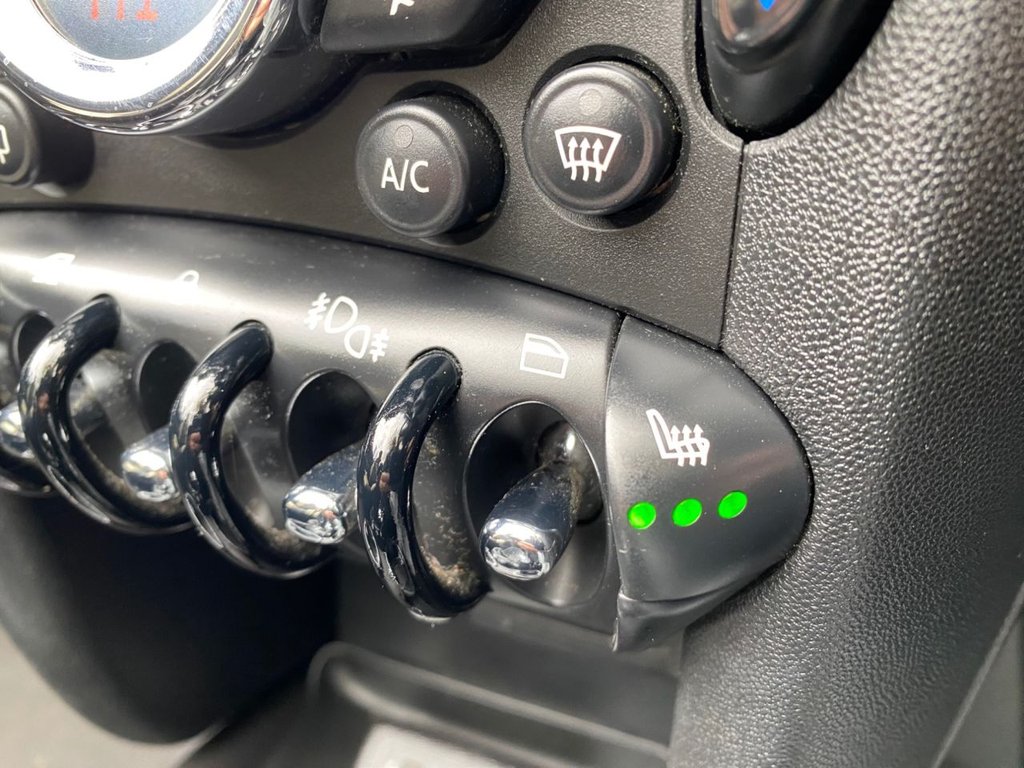 Used MINI Convertible 2014 for sale - 77879313: Photo 6