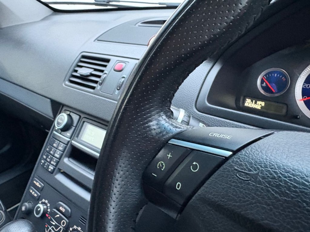 Used Volvo XC90 2014 for sale - 77507838: Photo 27