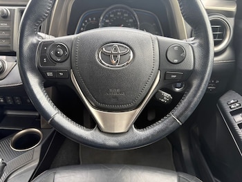 Used Toyota RAV4 2013 for sale - 79104010: Photo