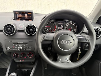 Used Audi A1 2013 for sale - 77027223: Photo