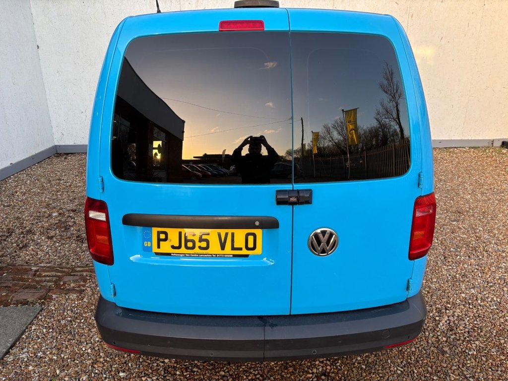 Used Volkswagen Caddy Maxi 2015 for sale - 77027084: Photo 13