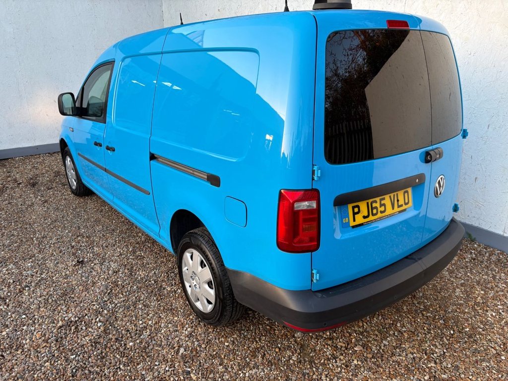 Used Volkswagen Caddy Maxi 2015 for sale - 77027084: Photo 14