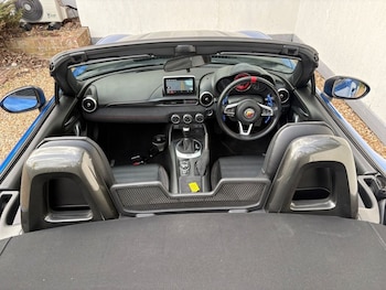 Used Abarth 124 Spider 2018 for sale - 78575275: Photo