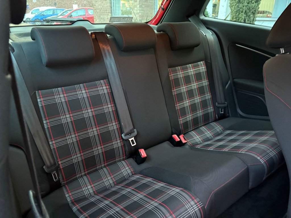 Used Volkswagen Polo 2016 for sale - 77139859: Photo 14