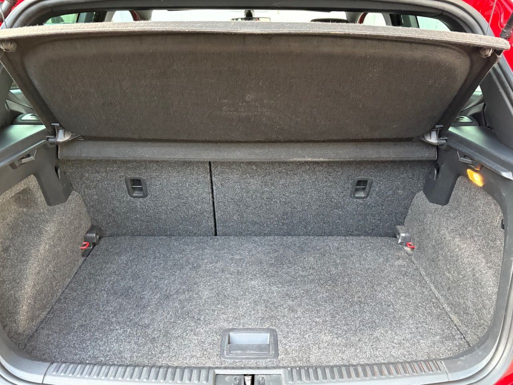 Used Volkswagen Polo 2016 for sale - 77139859: Photo 31