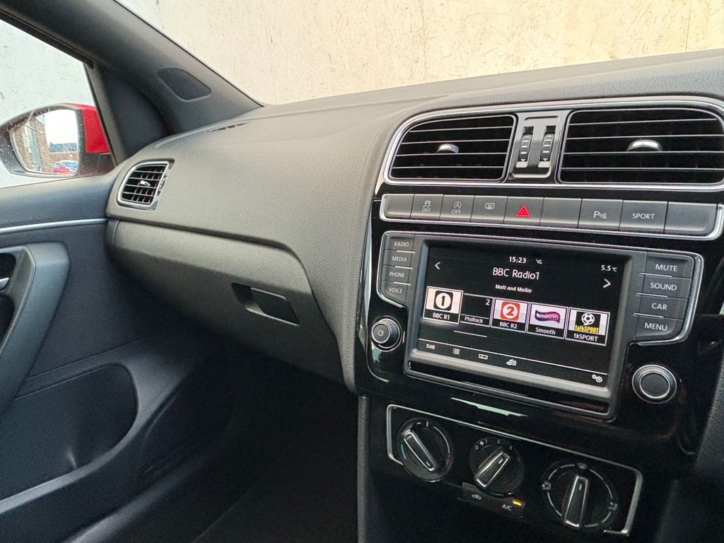 Used Volkswagen Polo 2016 for sale - 77139859: Photo 32