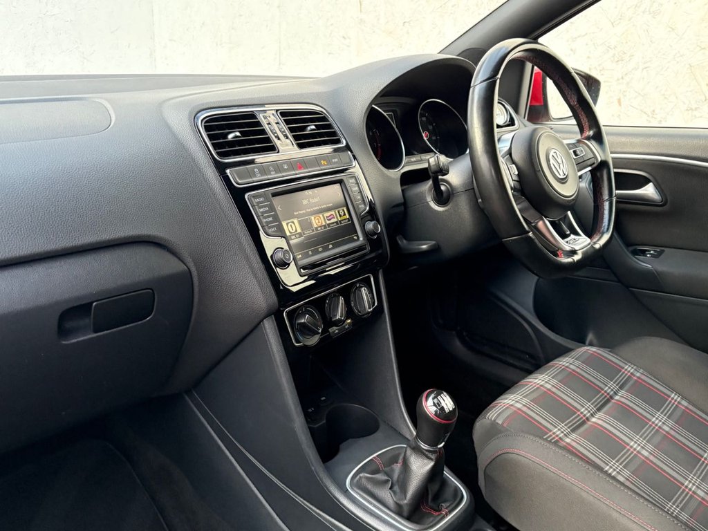 Used Volkswagen Polo 2016 for sale - 77139859: Photo 38