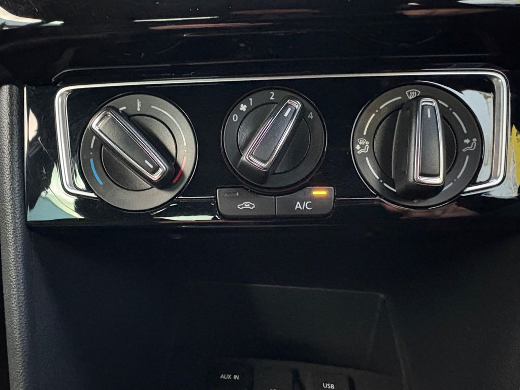 Used Volkswagen Polo 2016 for sale - 77139859: Photo 7