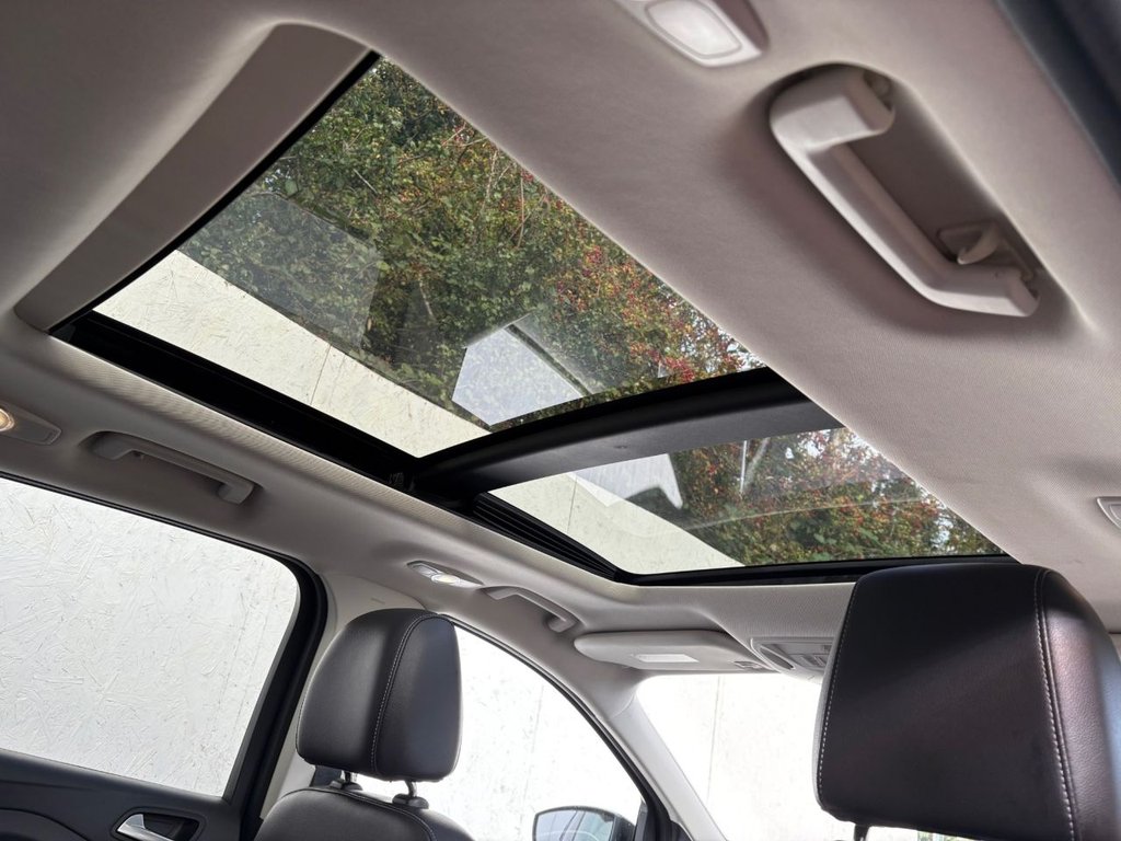 Used Ford Kuga 2014 for sale - 77026961: Photo 6