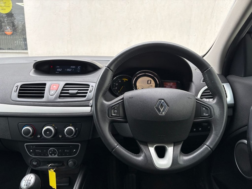 Used Renault Megane 2009 for sale - 77855468: Photo 3