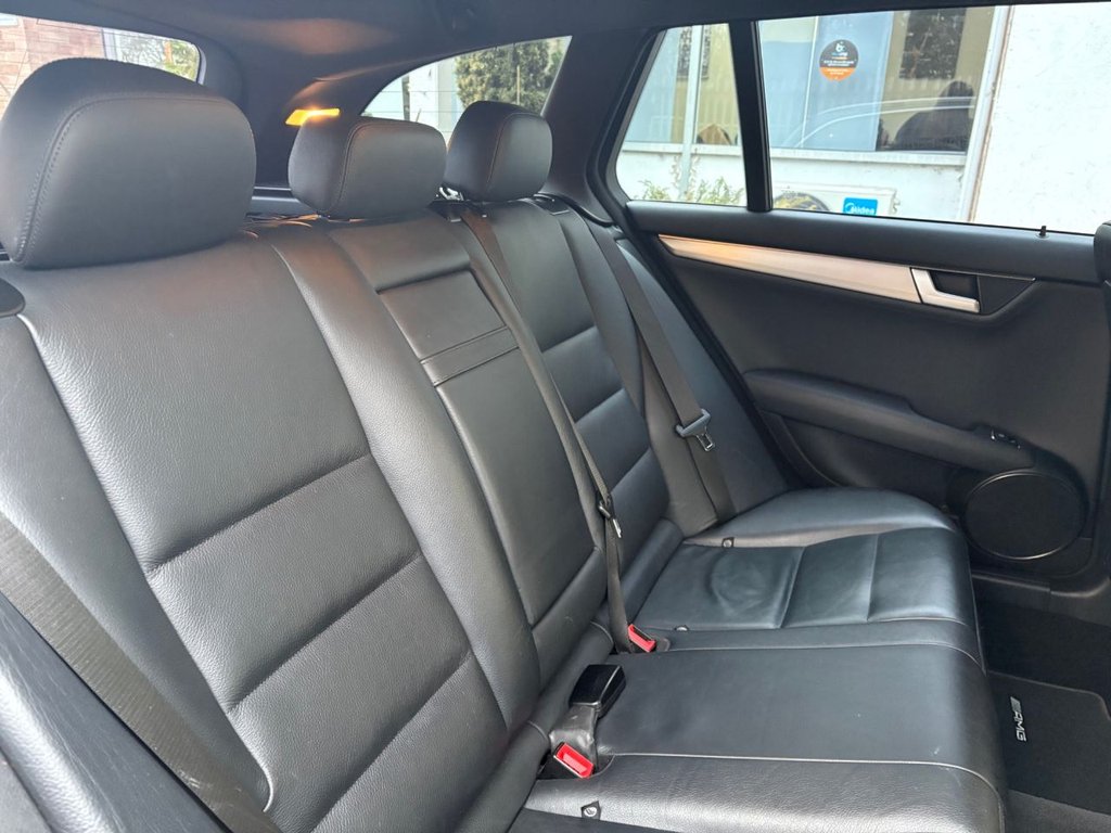 Used Mercedes-Benz C Class 2013 for sale - 77250270: Photo 38