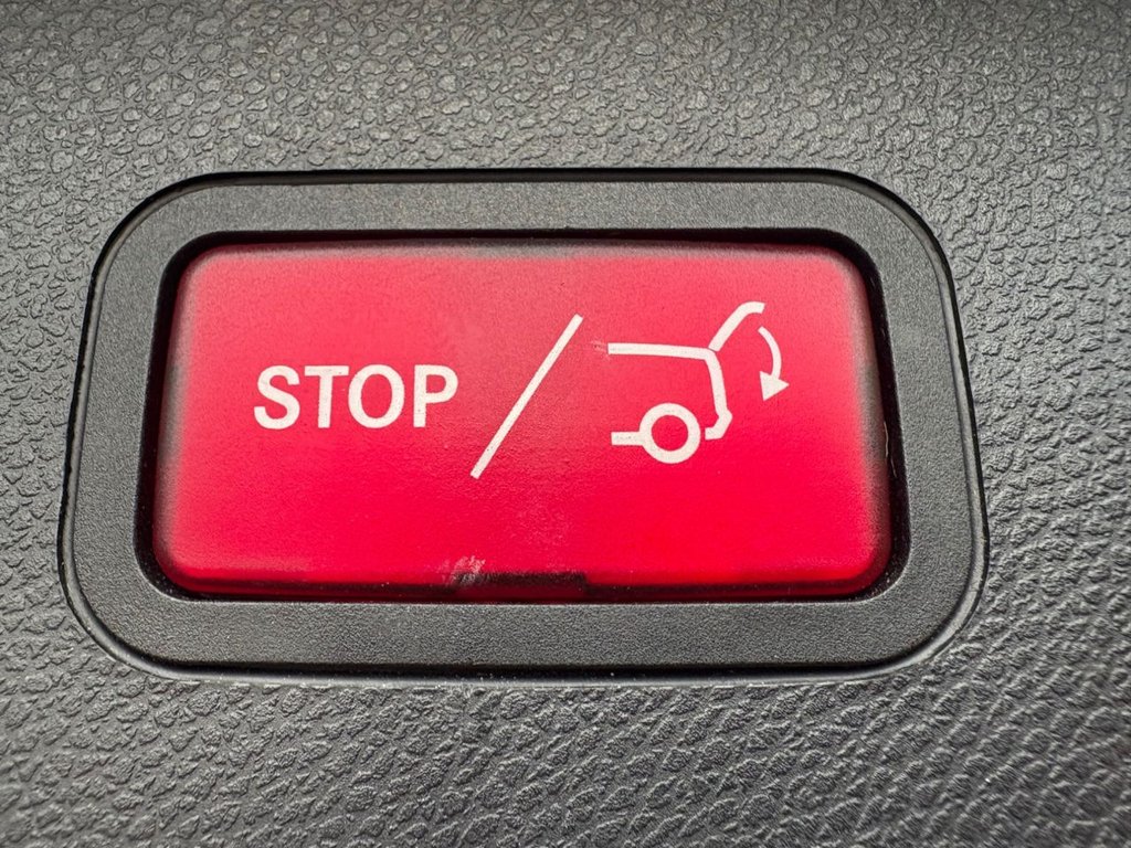 Used Mercedes-Benz C Class 2013 for sale - 77250270: Photo 39