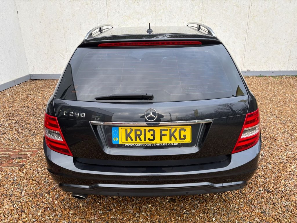 Used Mercedes-Benz C Class 2013 for sale - 77250270: Photo 42