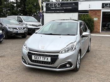 Used Peugeot 208 2017 for sale - 79254300: Photo