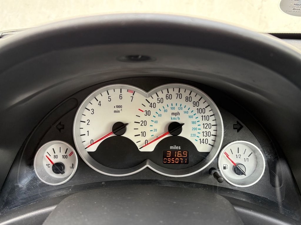 Used Vauxhall Tigra 2008 for sale - 78110539: Photo 34