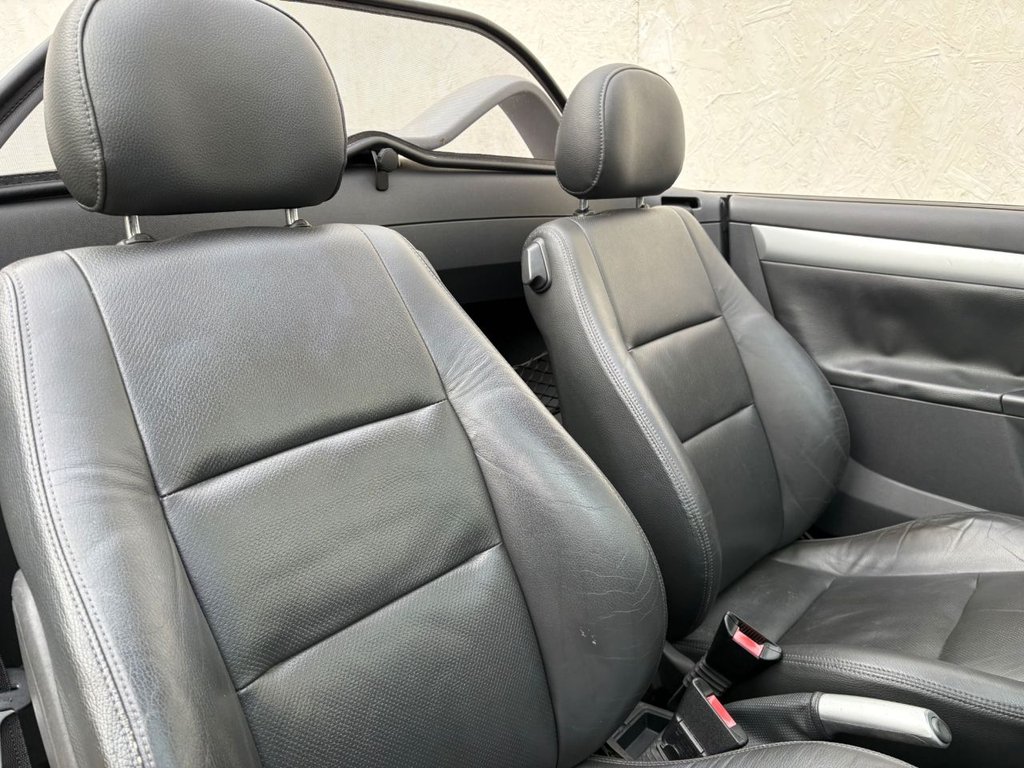 Used Vauxhall Tigra 2008 for sale - 78110539: Photo 6