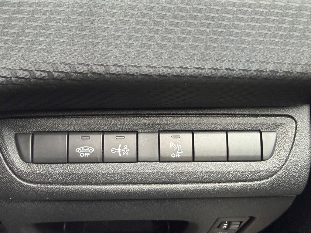 Used Peugeot 2008 2018 for sale - 77027002: Photo 35