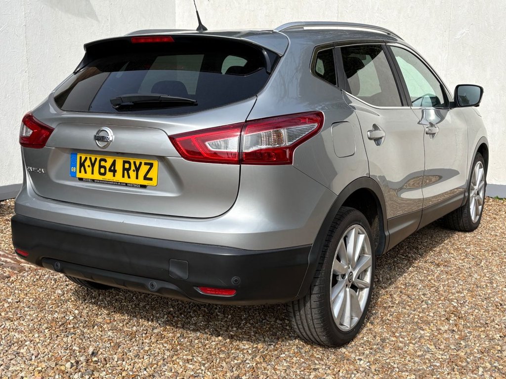 Used Nissan Qashqai 2015 for sale - 77959798: Photo 15