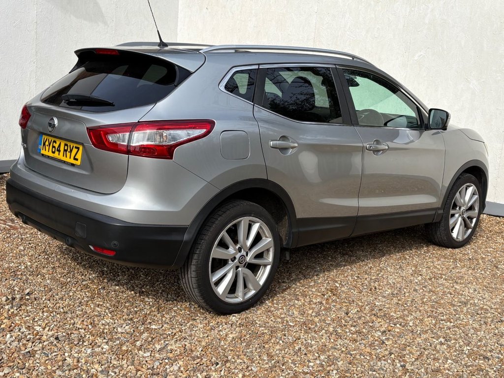 Used Nissan Qashqai 2015 for sale - 77959798: Photo 31