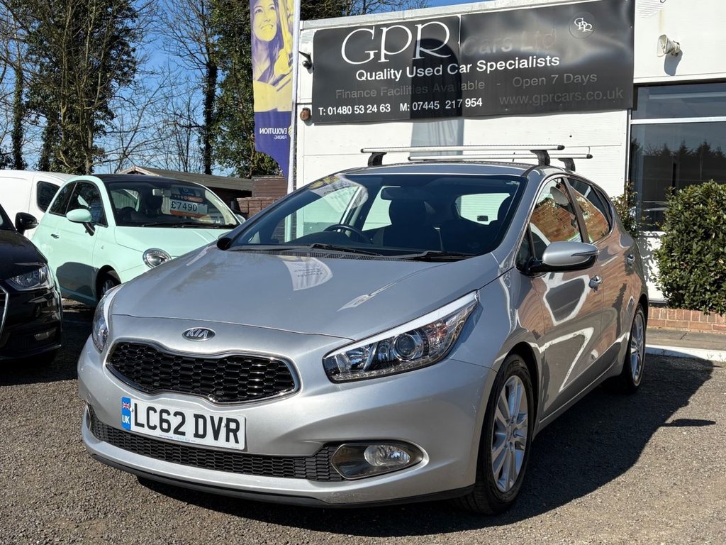 Used Kia Ceed 2012 for sale - 77967416: Photo 2
