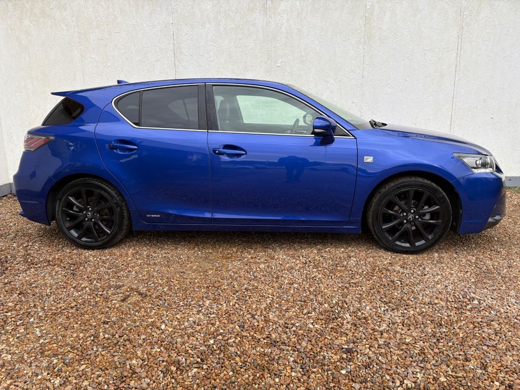 Used Lexus CT 2014 for sale - 77820829: Photo 9