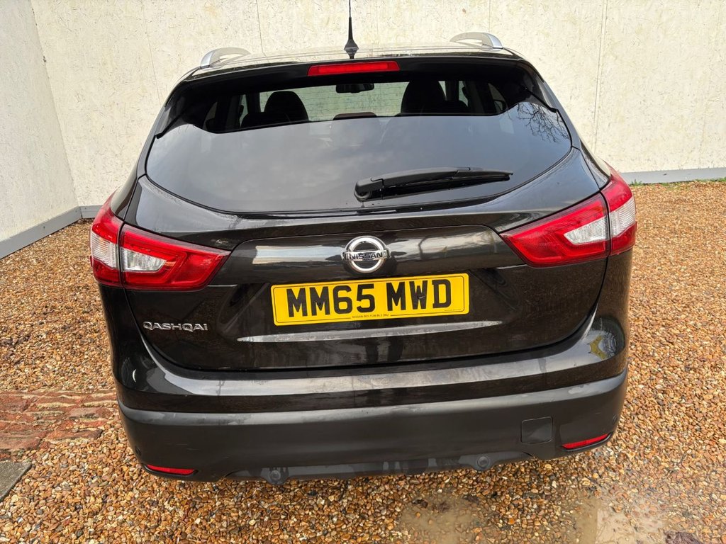 Used Nissan Qashqai 2015 for sale - 77341927: Photo 15