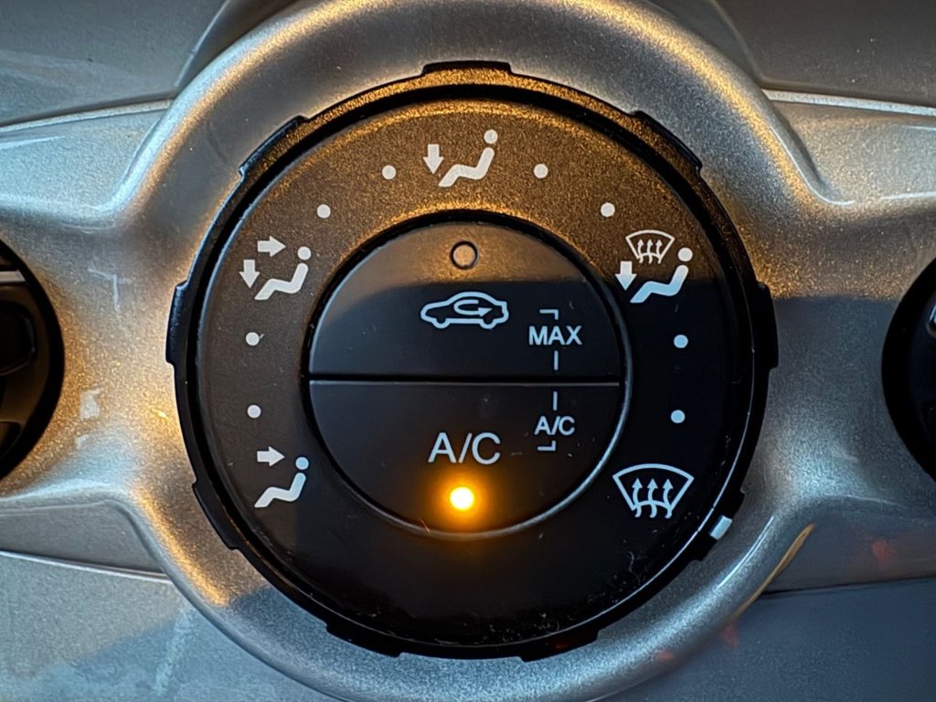 Used Ford Fiesta 2012 for sale - 77620983: Photo 4