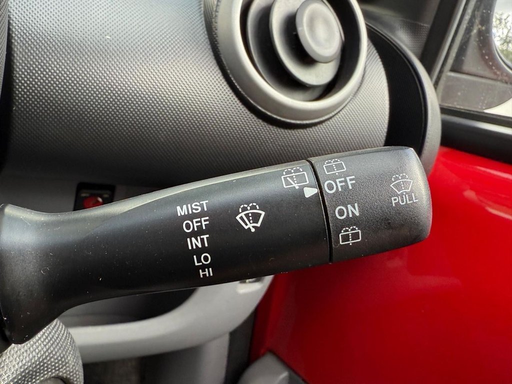 Used Toyota AYGO 2008 for sale - 77121479: Photo 19