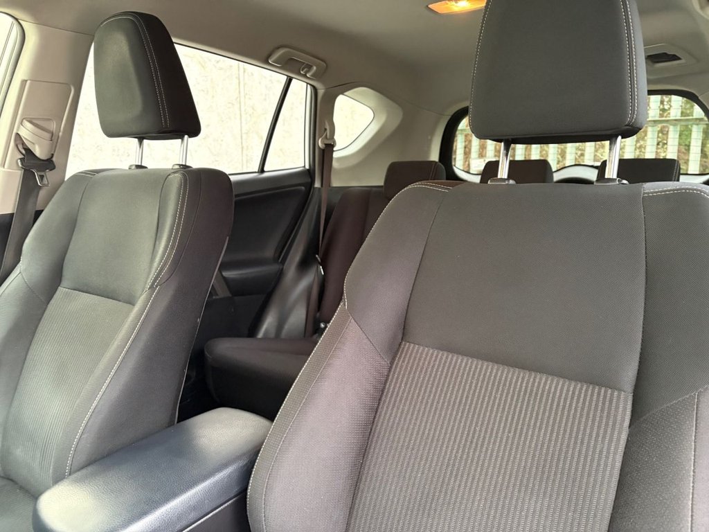 Used Toyota RAV4 2014 for sale - 77792109: Photo 29