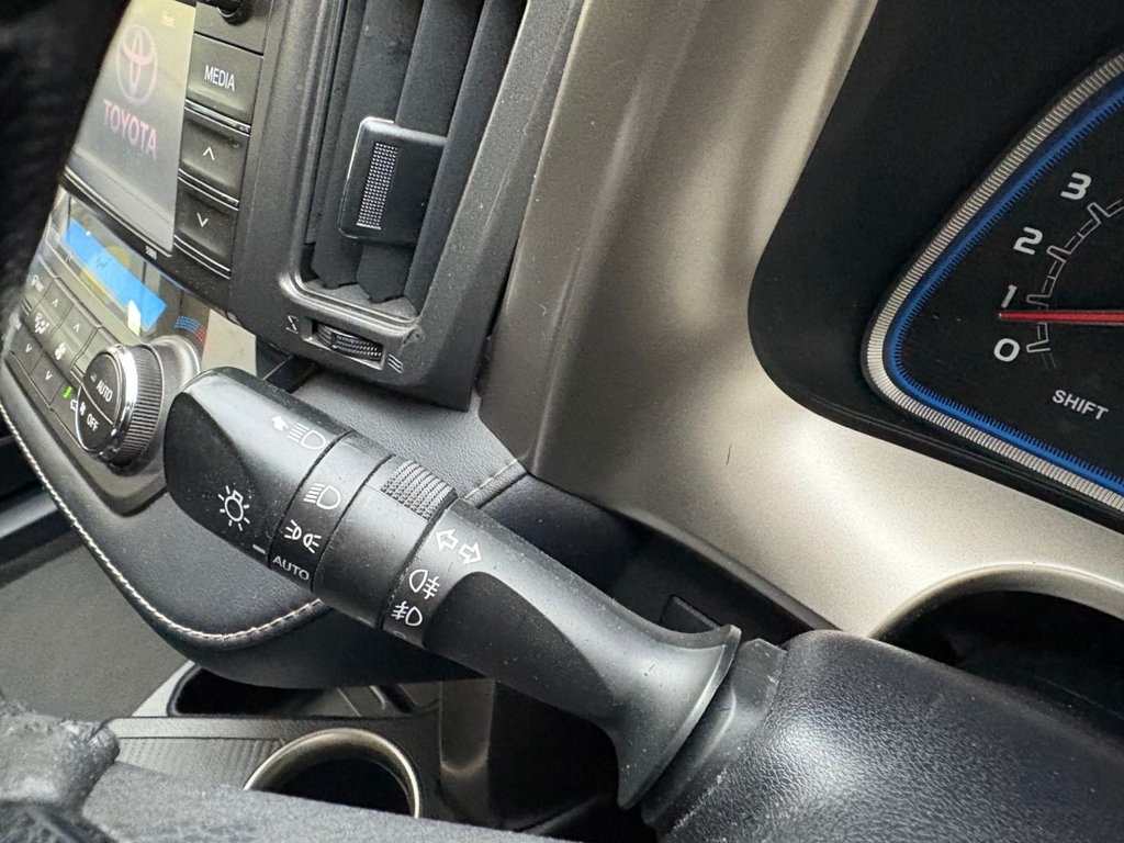 Used Toyota RAV4 2014 for sale - 77792109: Photo 30