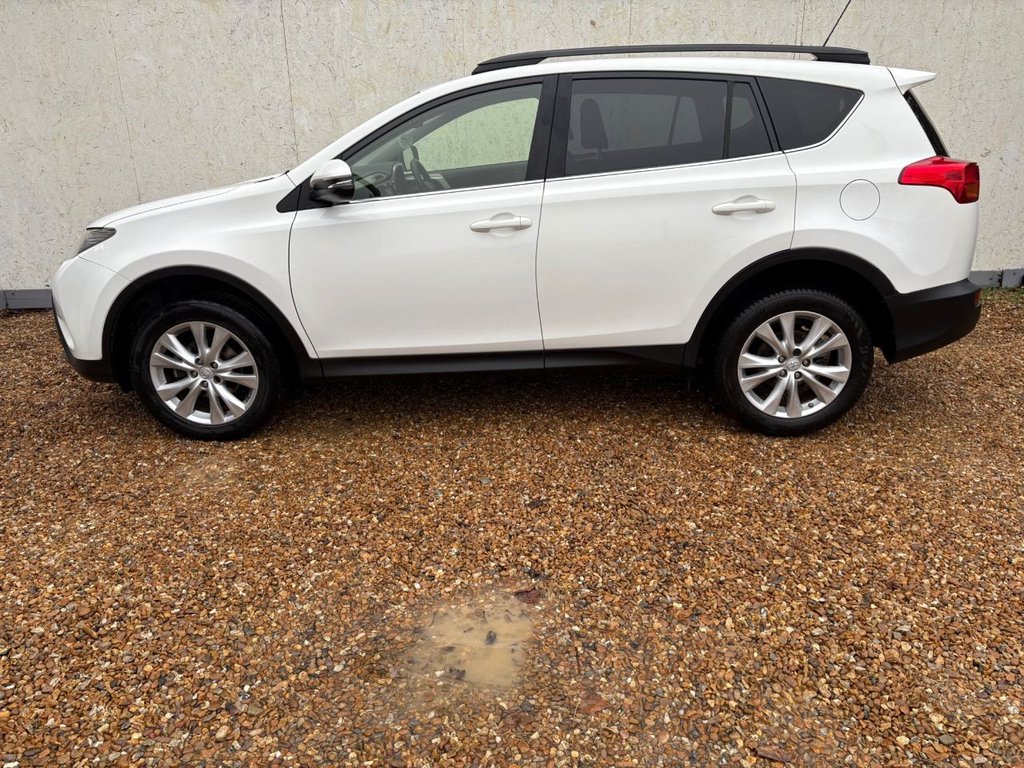 Used Toyota RAV4 2014 for sale - 77792109: Photo 9