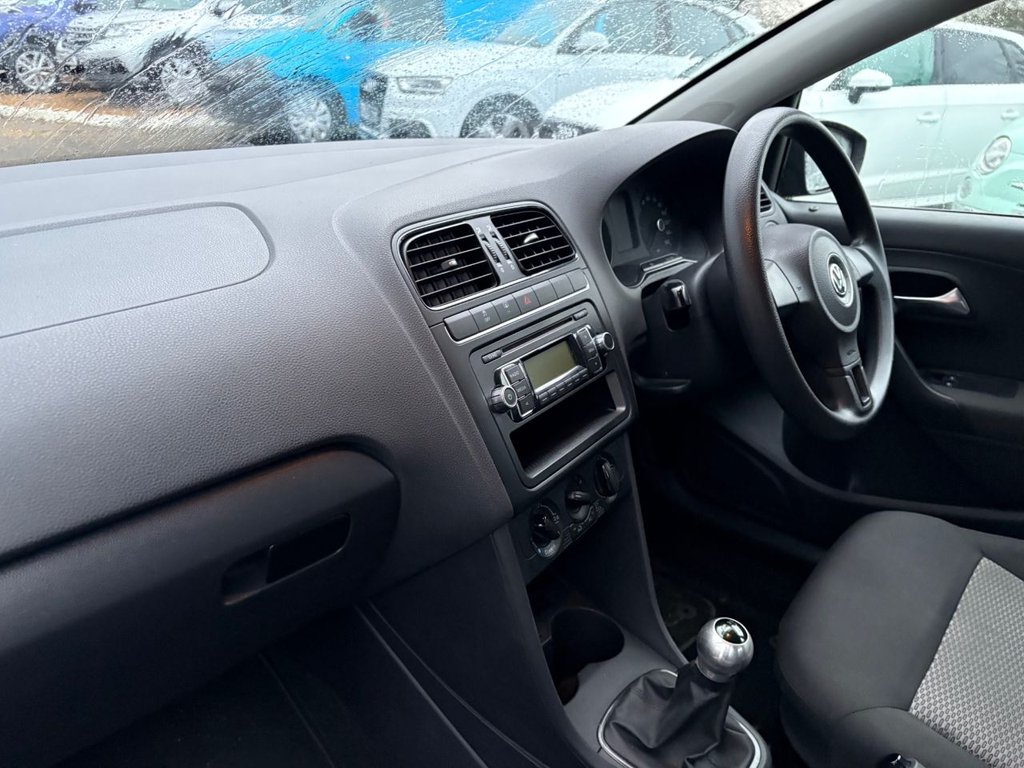 Used Volkswagen Polo 2010 for sale - 77547141: Photo 10