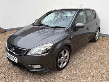 Used Kia Ceed 2011 for sale - 78575277: Photo