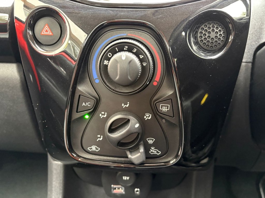 Used Toyota AYGO 2014 for sale - 77026975: Photo 6