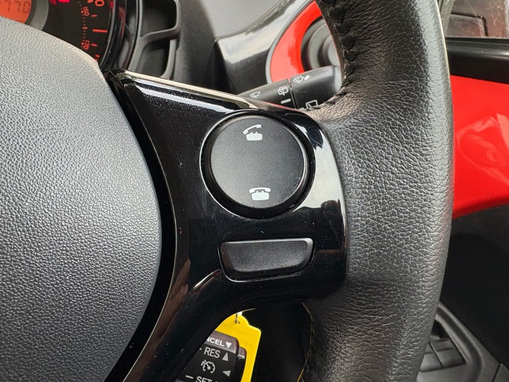 Used Toyota AYGO 2014 for sale - 77026975: Photo 8