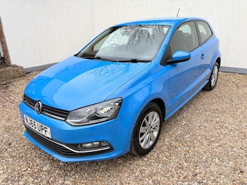 Used Volkswagen Polo 2015 for sale - 78575276: Photo