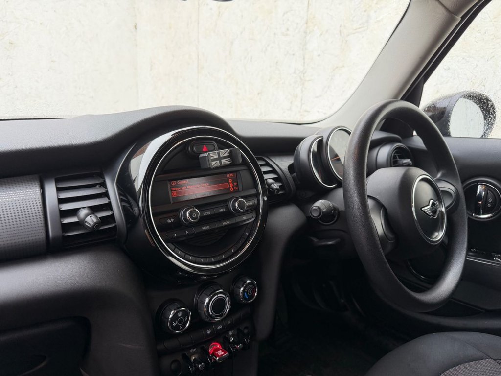 Used MINI Hatch 2014 for sale - 77452013: Photo 21