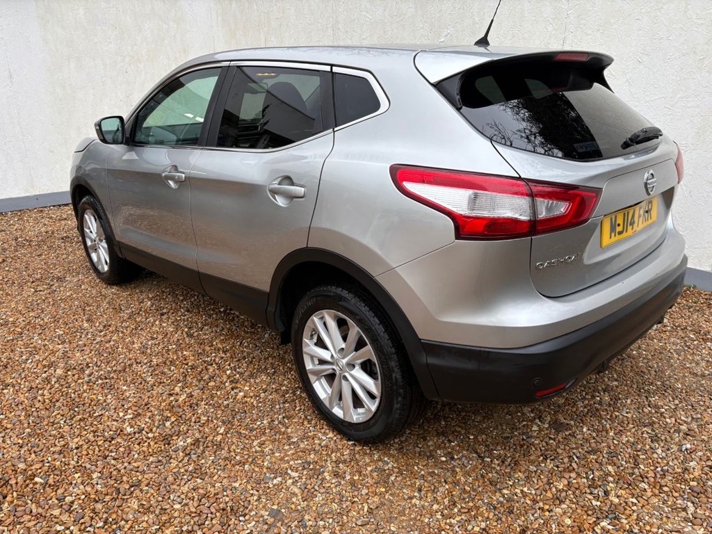 Used Nissan Qashqai 2014 for sale - 77621643: Photo 14