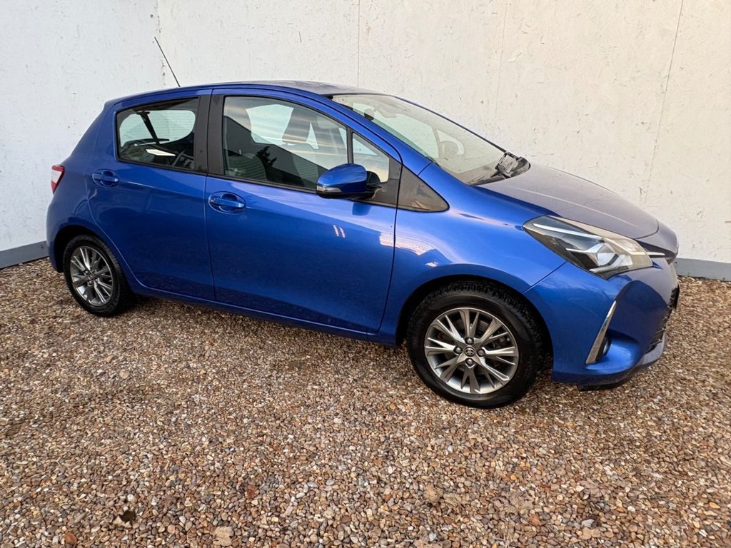 Used Toyota Yaris 2017 for sale - 77038000: Photo 33