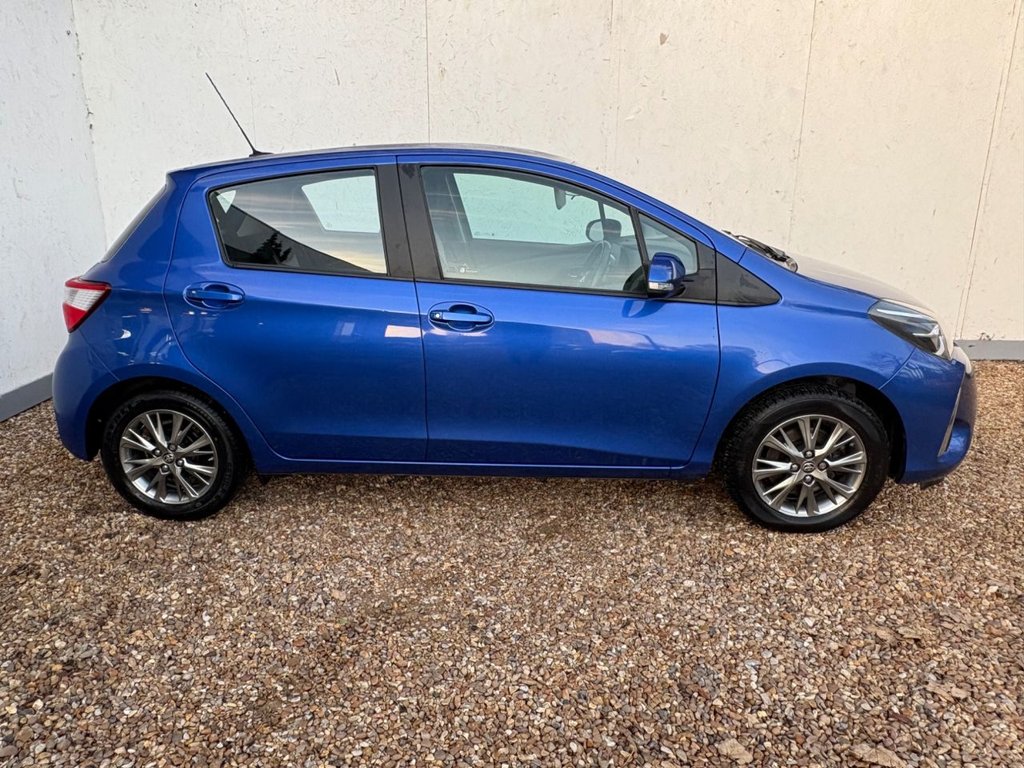 Used Toyota Yaris 2017 for sale - 77038000: Photo 8